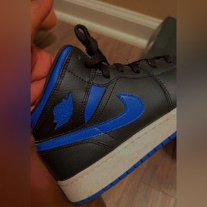 Air Jordan 1 Mid (GS)